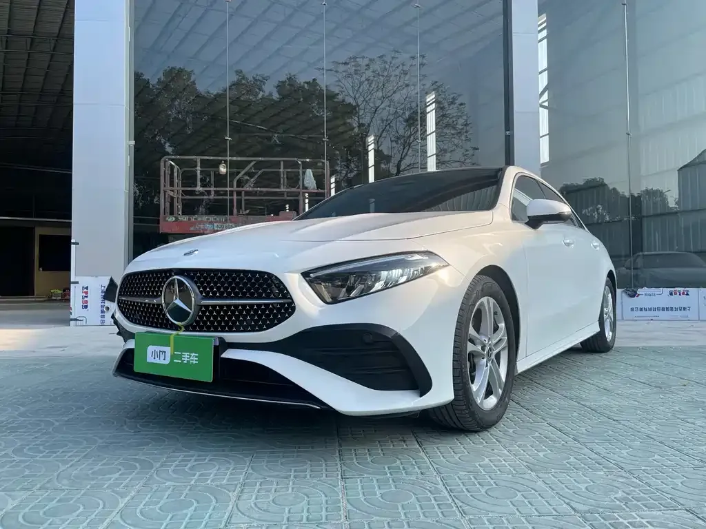 Mercedes-Benz A-Class 2024 из CN, фото 1