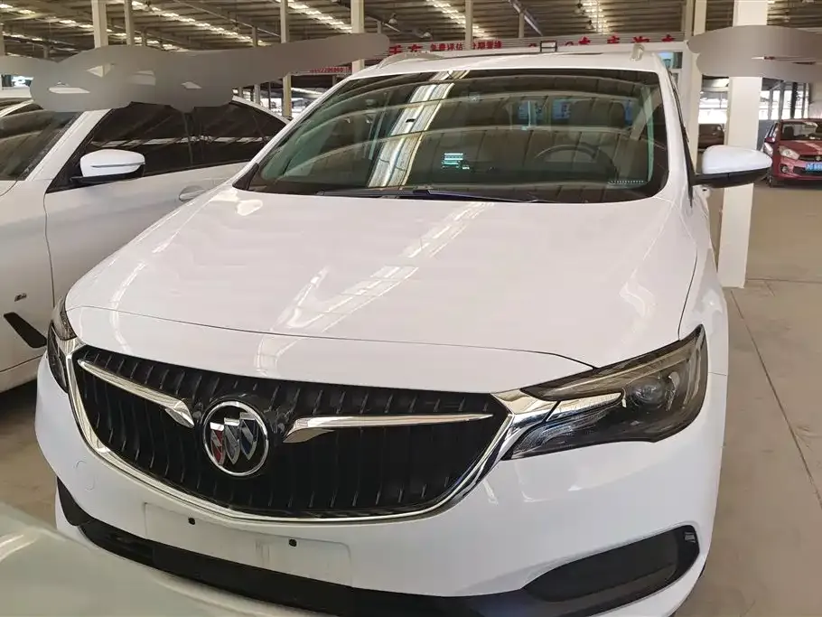Buick GL6 2023 из CN, фото 4