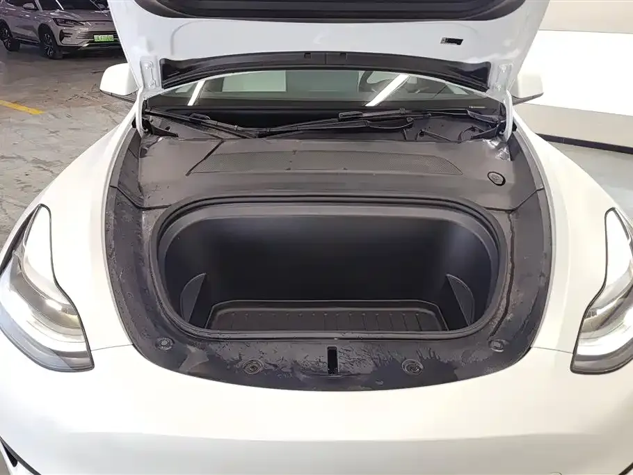 Tesla Model Y 2024 из CN, фото 10