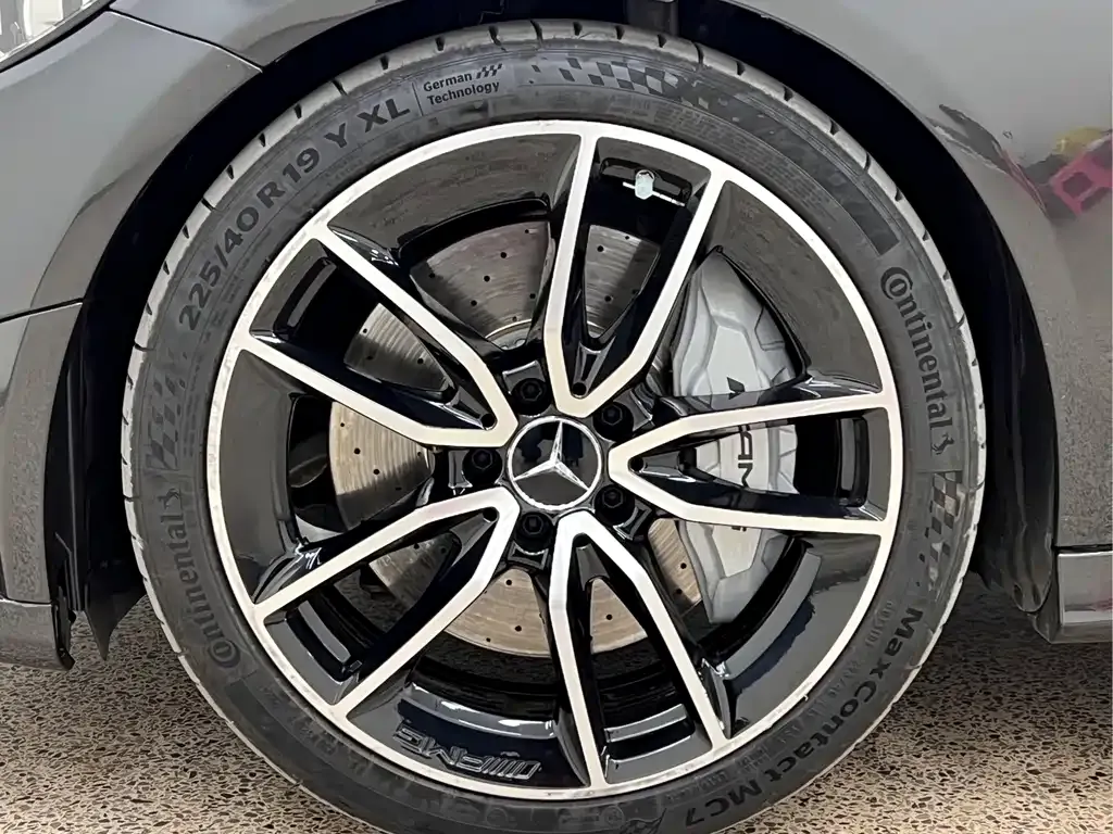 Mercedes-Benz C-Class AMG — фото 10