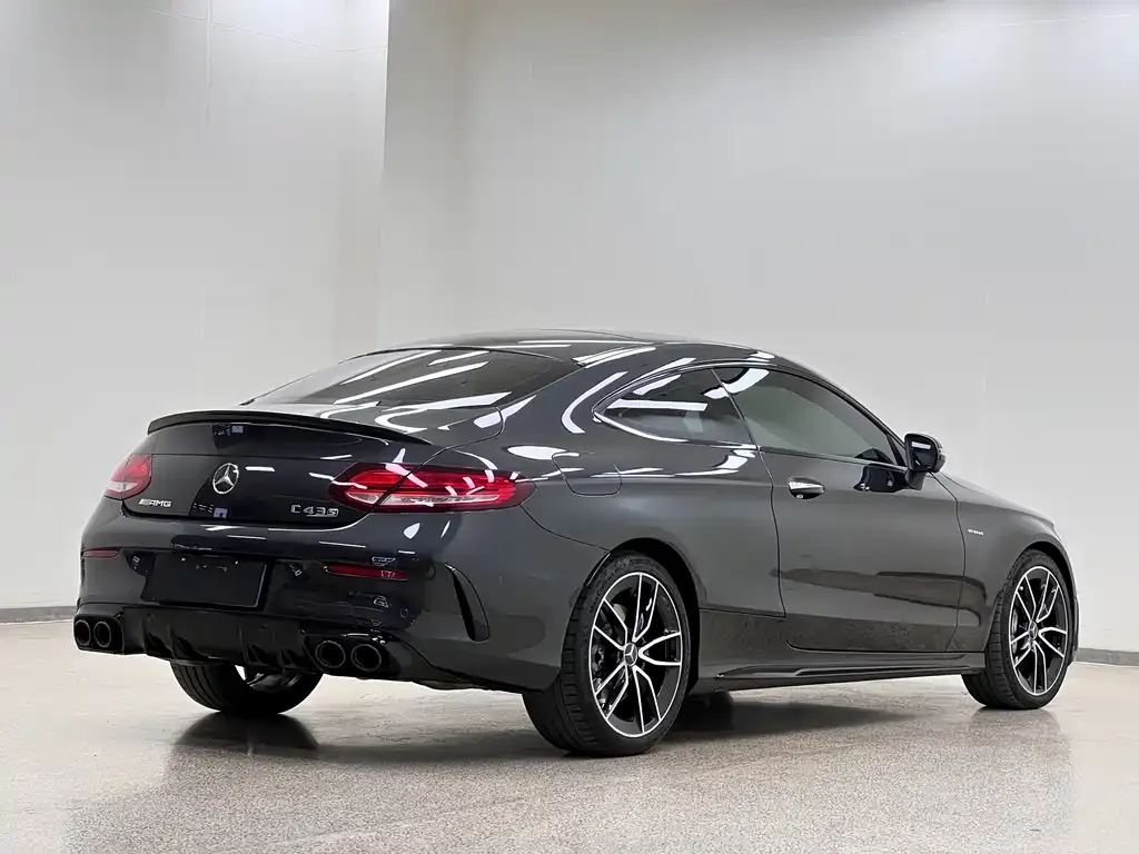 Mercedes-Benz C-Class AMG — фото 4
