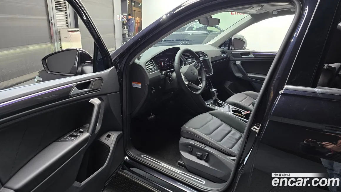 Volkswagen Tiguan 2024 из KR, фото 3