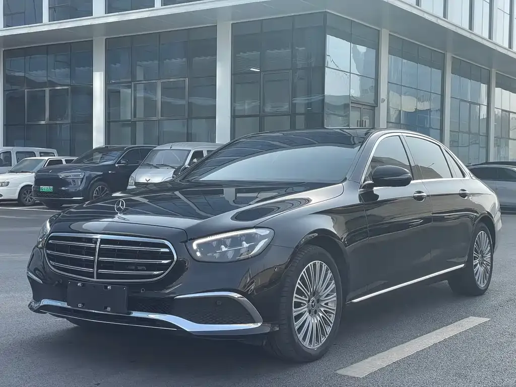 Mercedes-Benz E-Class 2022 из CN, фото 1