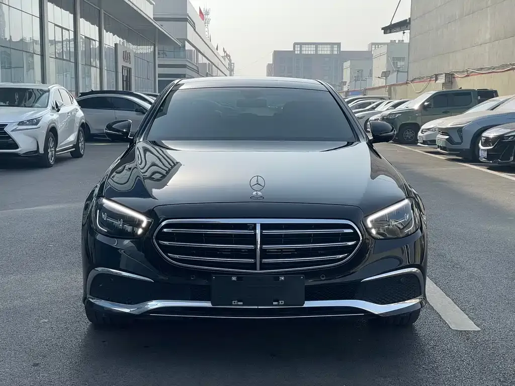 Mercedes-Benz E-Class 2022 из CN, фото 10