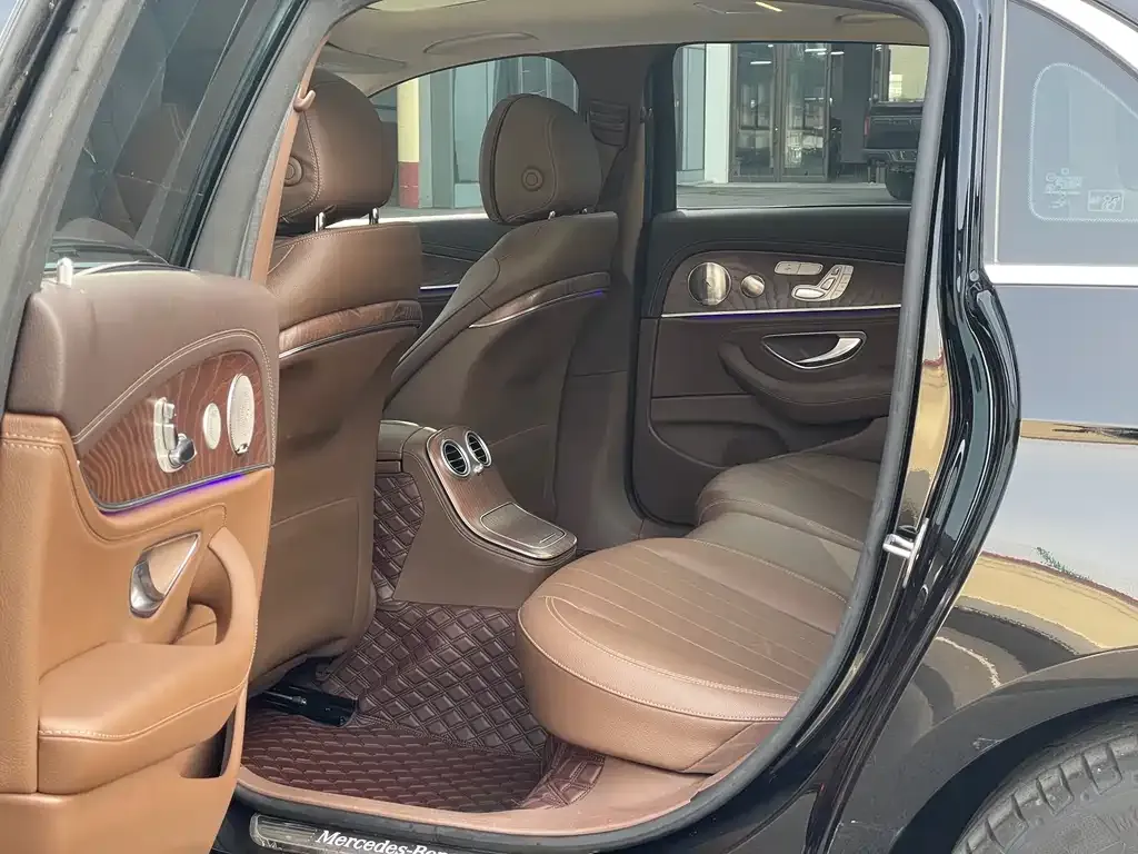 Mercedes-Benz E-Class 2022 из CN, фото 9