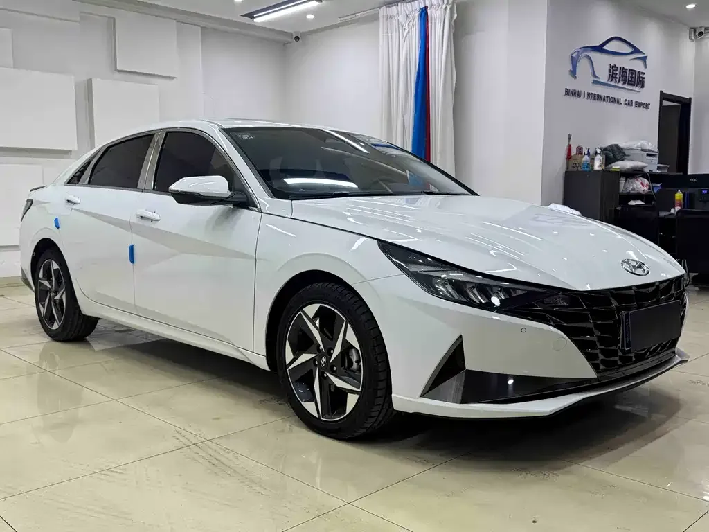 Hyundai Elantra 2022 из CN, фото 7