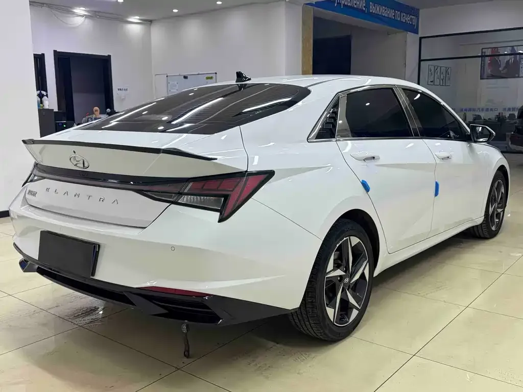 Hyundai Elantra 2022 из CN, фото 8