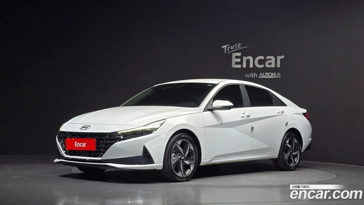 Hyundai AVANTE 2023 из KR, фото 1
