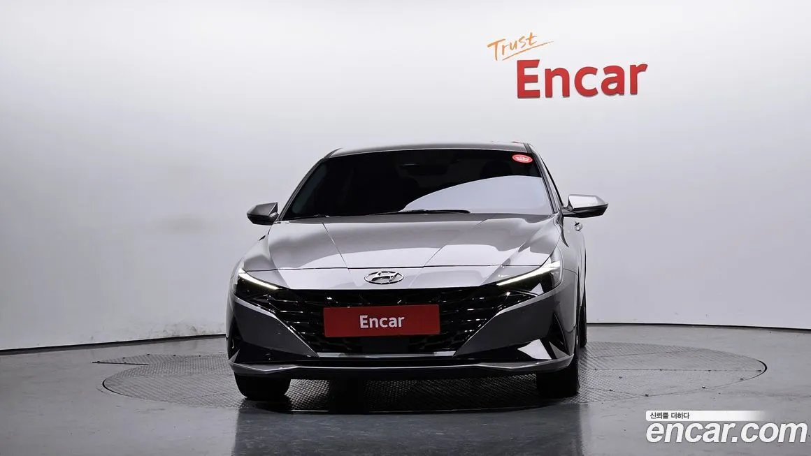 Hyundai AVANTE — фото 3