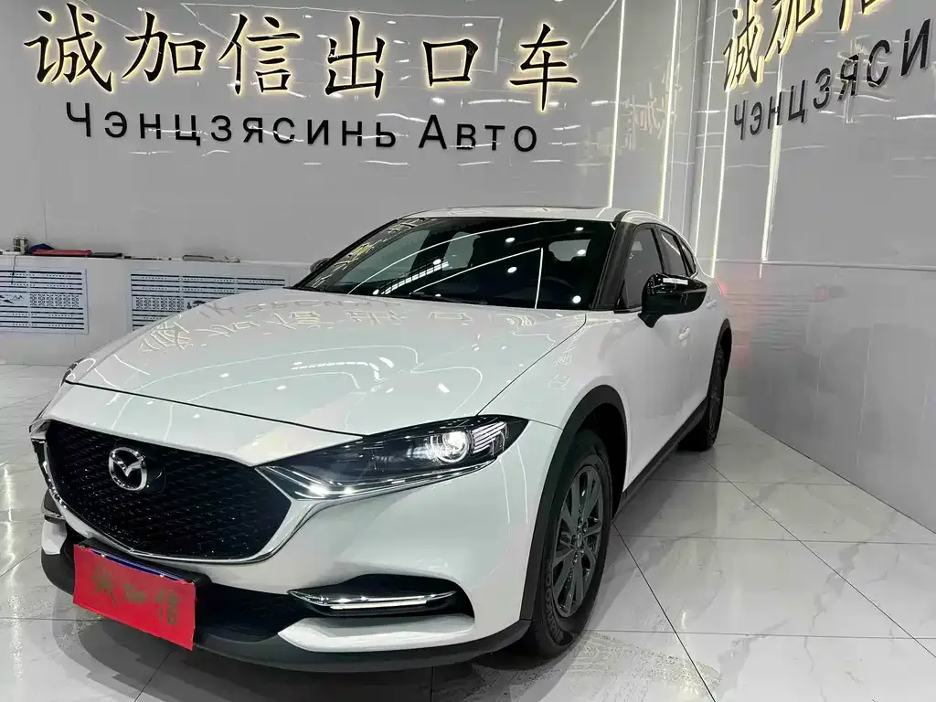 Mazda CX-4 2023 из CN, фото 1