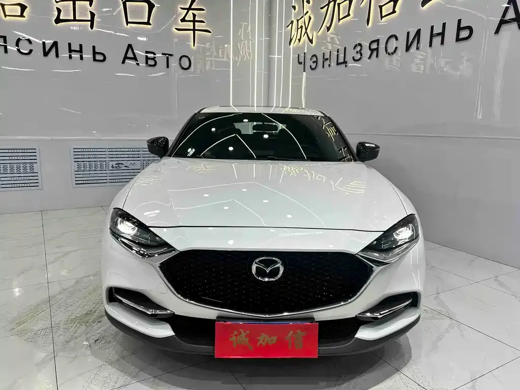 Mazda CX-4 2023 из CN, фото 6