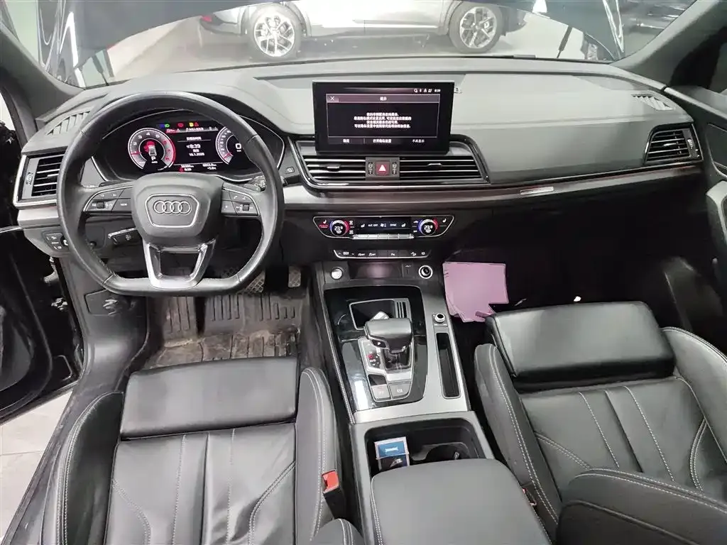 Audi Q5L 2023 из CN, фото 7