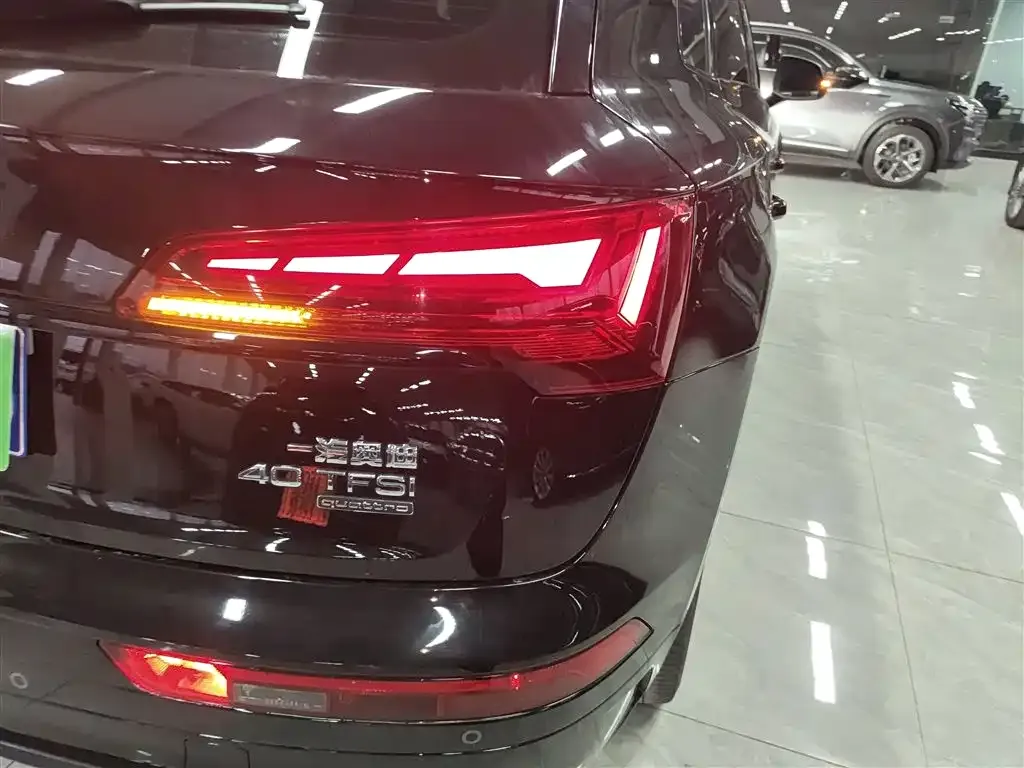 Audi Q5L 2023 из CN, фото 3