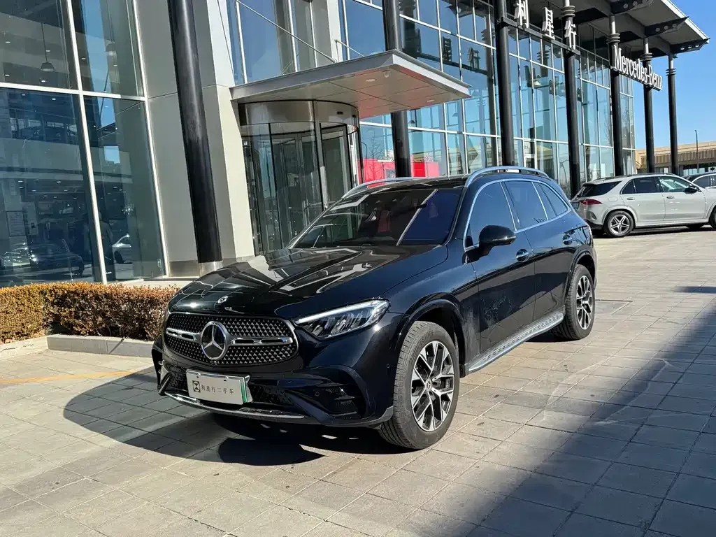 Mercedes-Benz GLC PHEV — фото 1