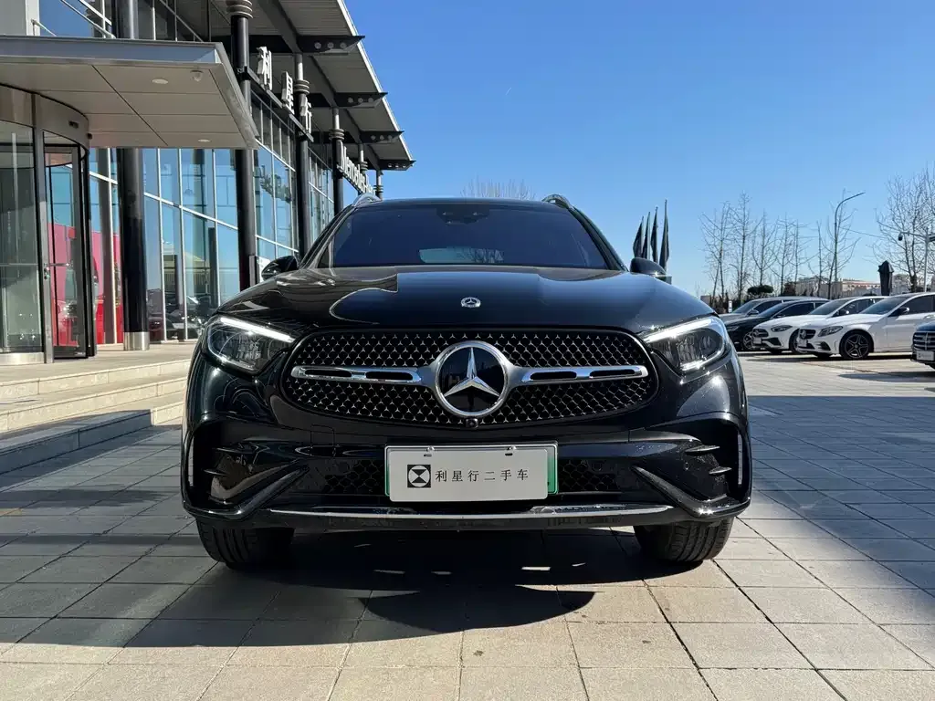 Mercedes-Benz GLC PHEV — фото 3