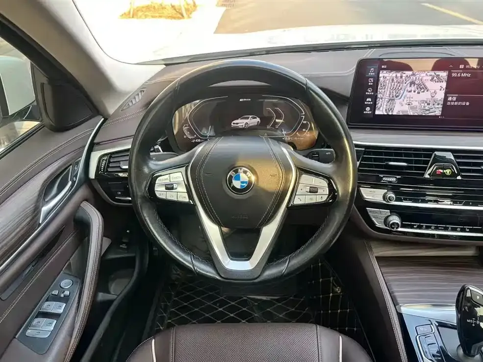 BMW 5 Series New Energy — фото 6