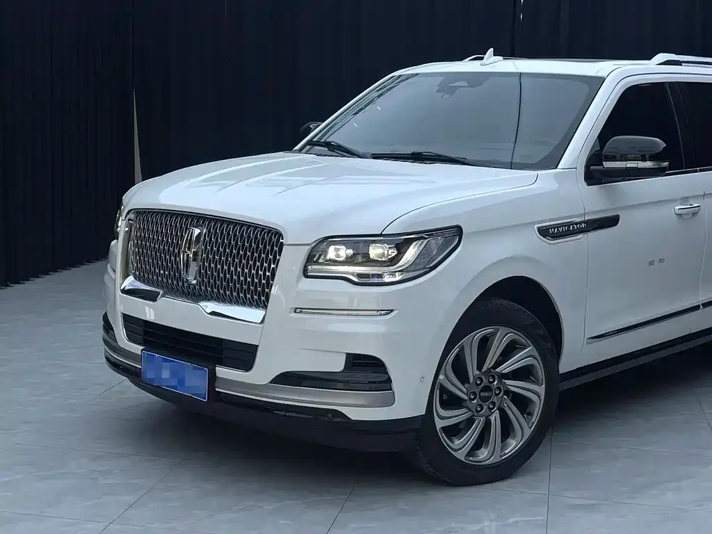 Lincoln Navigator 2024 из CN, фото 8