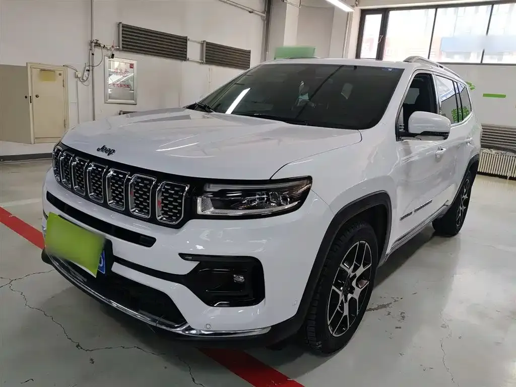Jeep Grand Commander 2022 из CN, фото 1