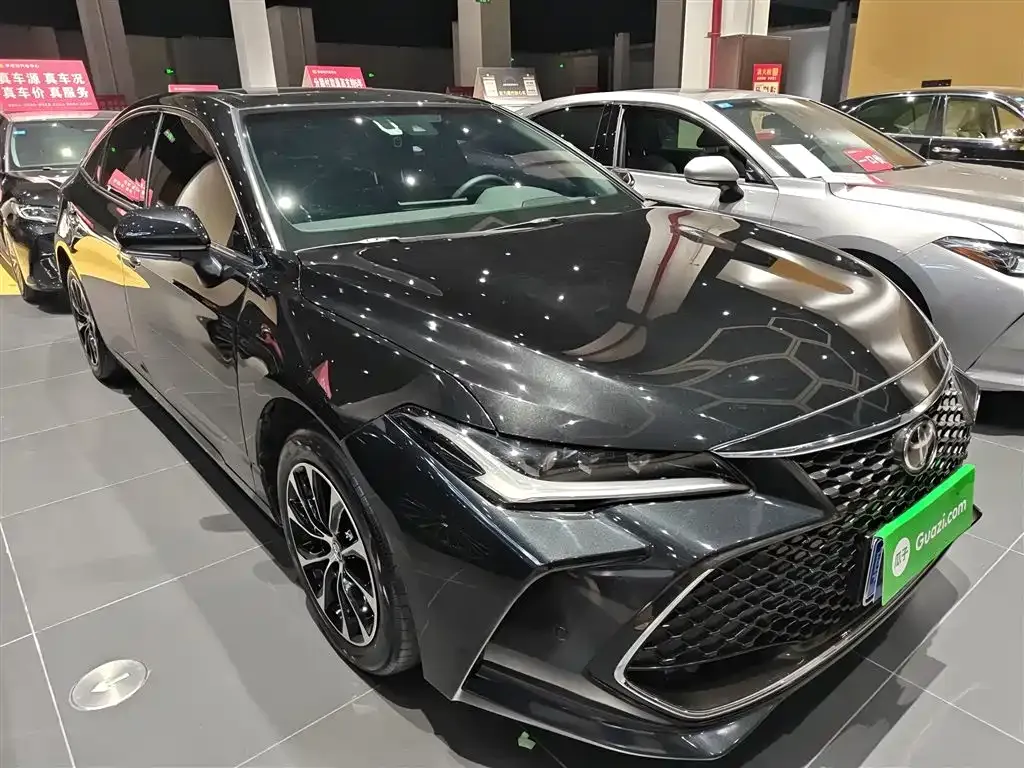 Toyota Avalon — фото 10