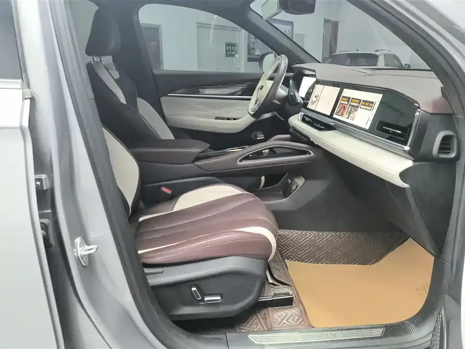 Geely Xingyue L 2021 из CN, фото 4
