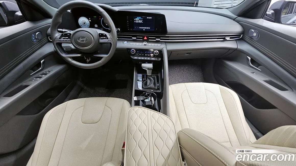 Hyundai AVANTE — фото 9