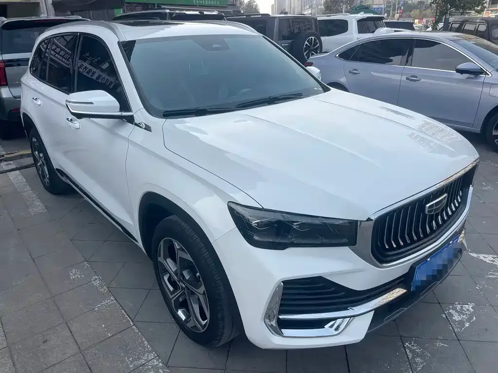 Geely Xingyue L — фото 9