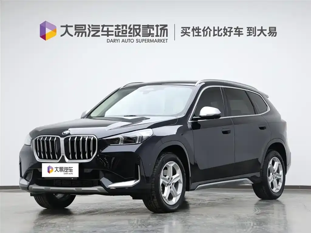 BMW X1 — фото 1
