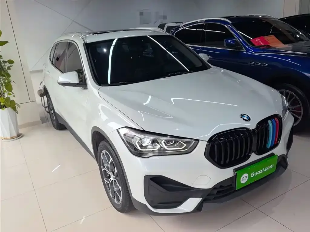 BMW X1 2022 из CN, фото 3