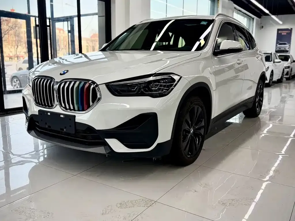 BMW X1 2022 из CN, фото 1
