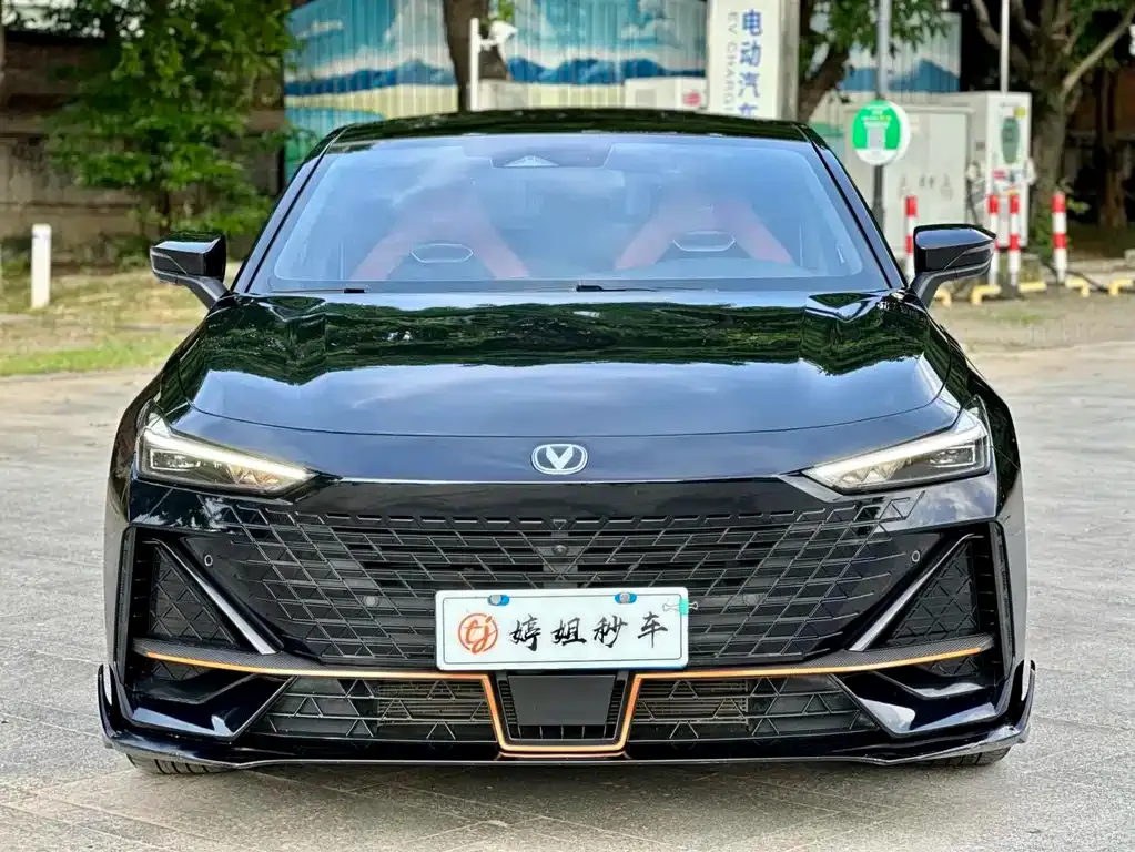 Changan UNI-V 2023 из CN, фото 9