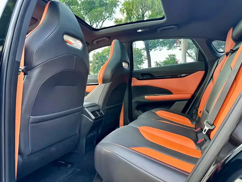 Changan UNI-V 2023 из CN, фото 6