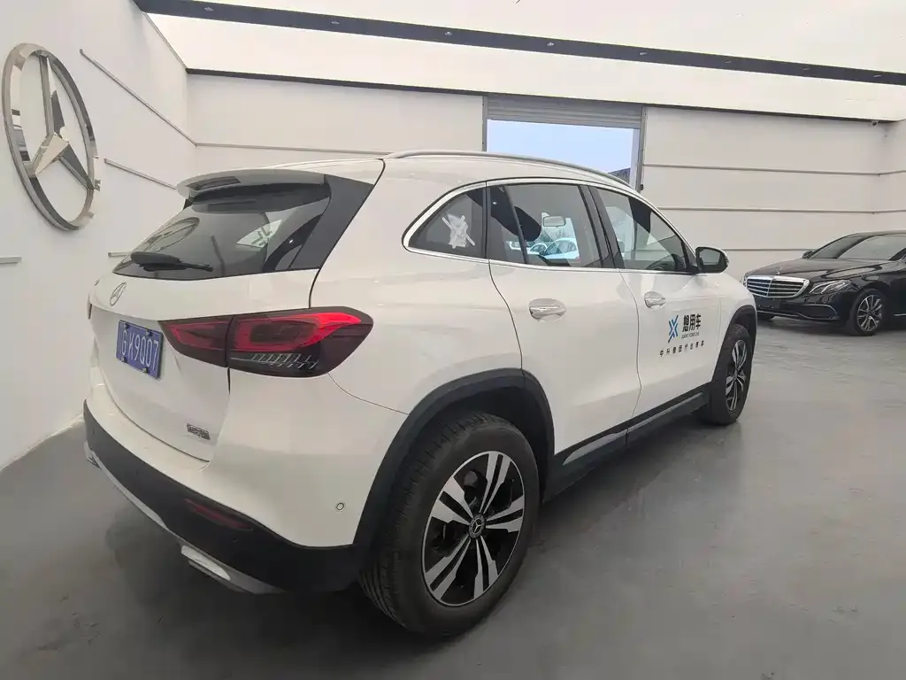 Mercedes-Benz GLA 2023 из CN, фото 3