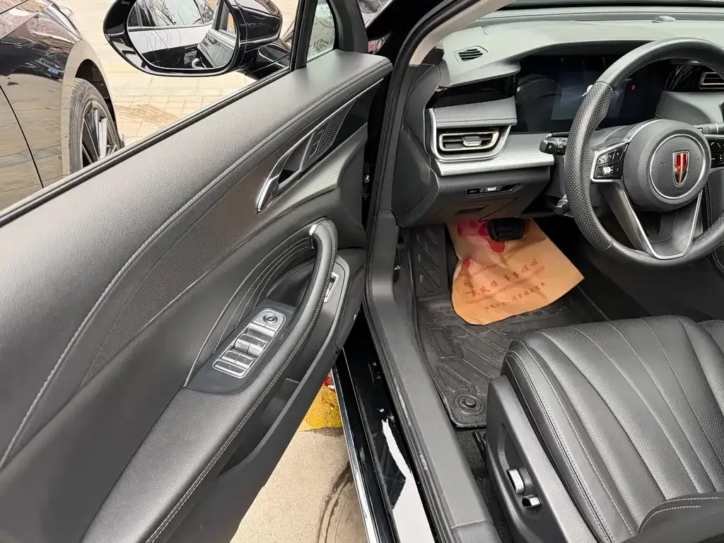 Hongqi H5 2025 из CN, фото 8