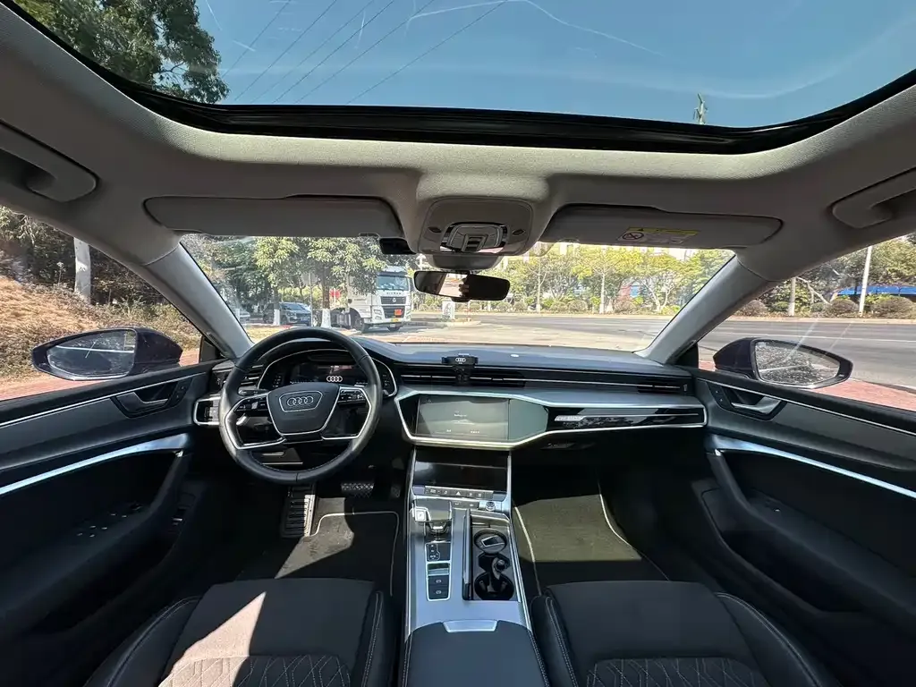 Audi A7L — фото 3