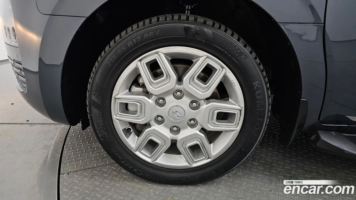 Hyundai Staria — фото 10