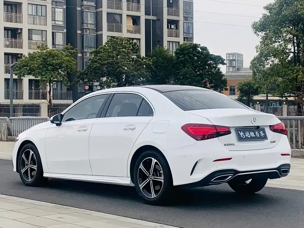 Mercedes-Benz A-Class — фото 8