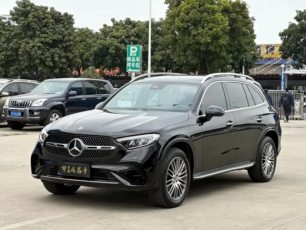 Mercedes-Benz GLC — фото 1
