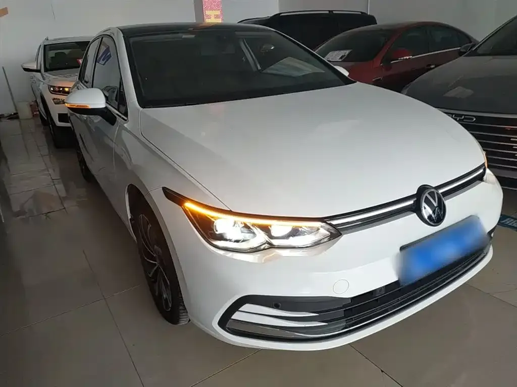 Volkswagen Golf 2022 из CN, фото 6