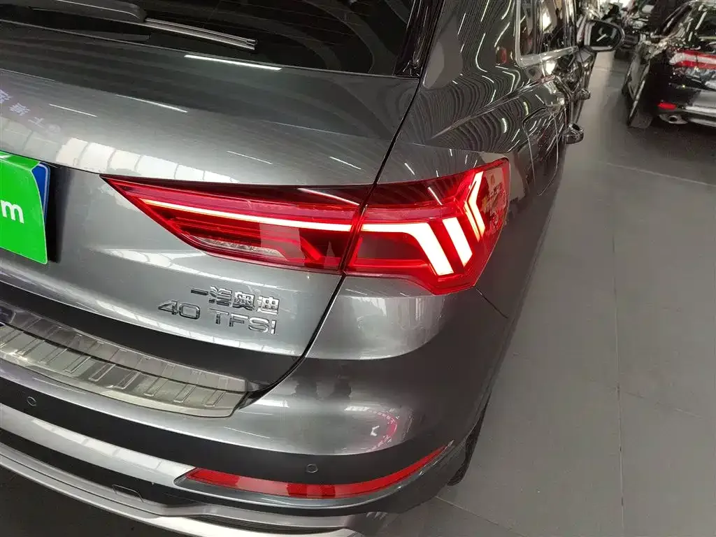 Audi Q3 — фото 5