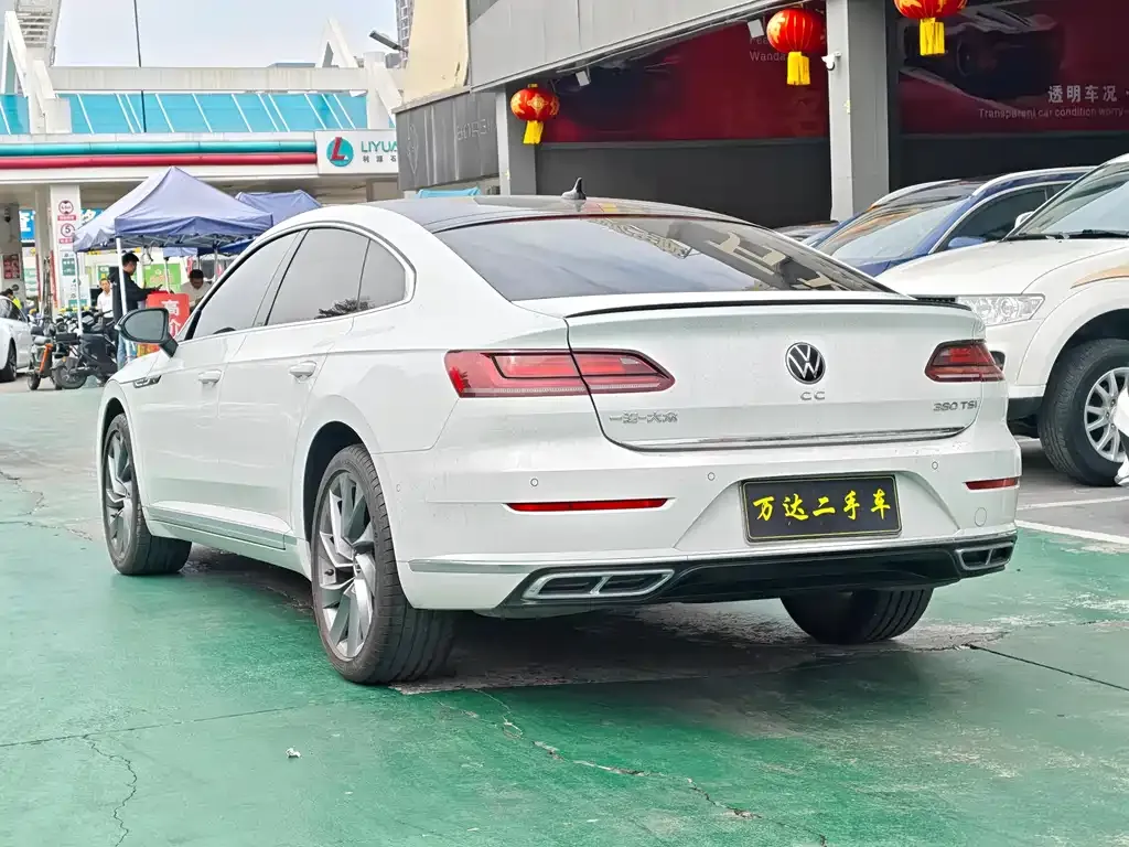 Volkswagen CC — фото 6