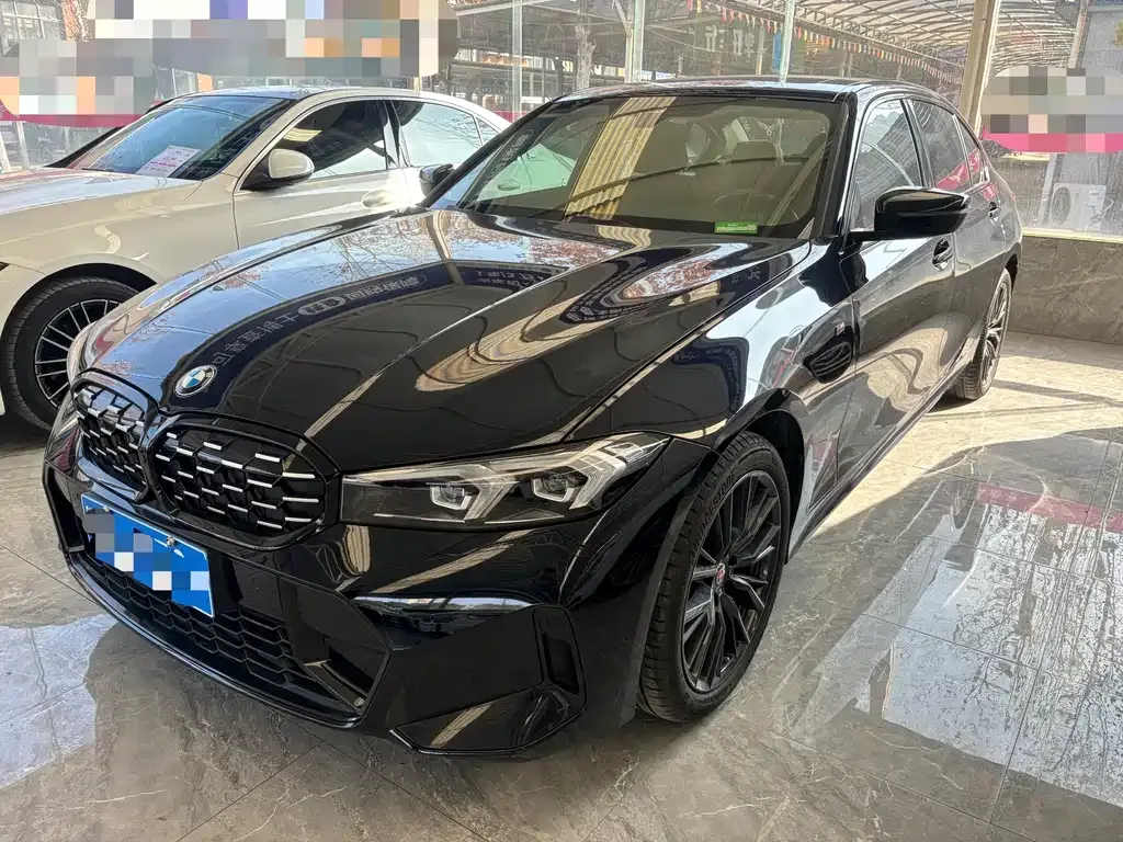 BMW 3 Series 2023 из CN, фото 1