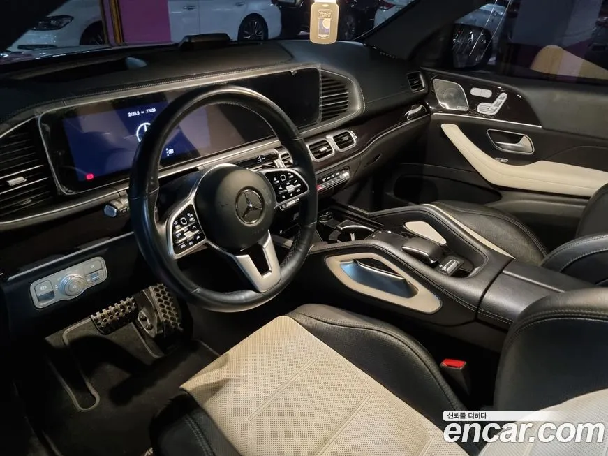 Mercedes-Benz GLE-Class — фото 10