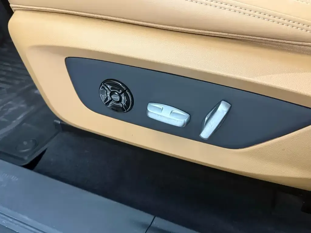 Li Auto ONE 2021 из CN, фото 3