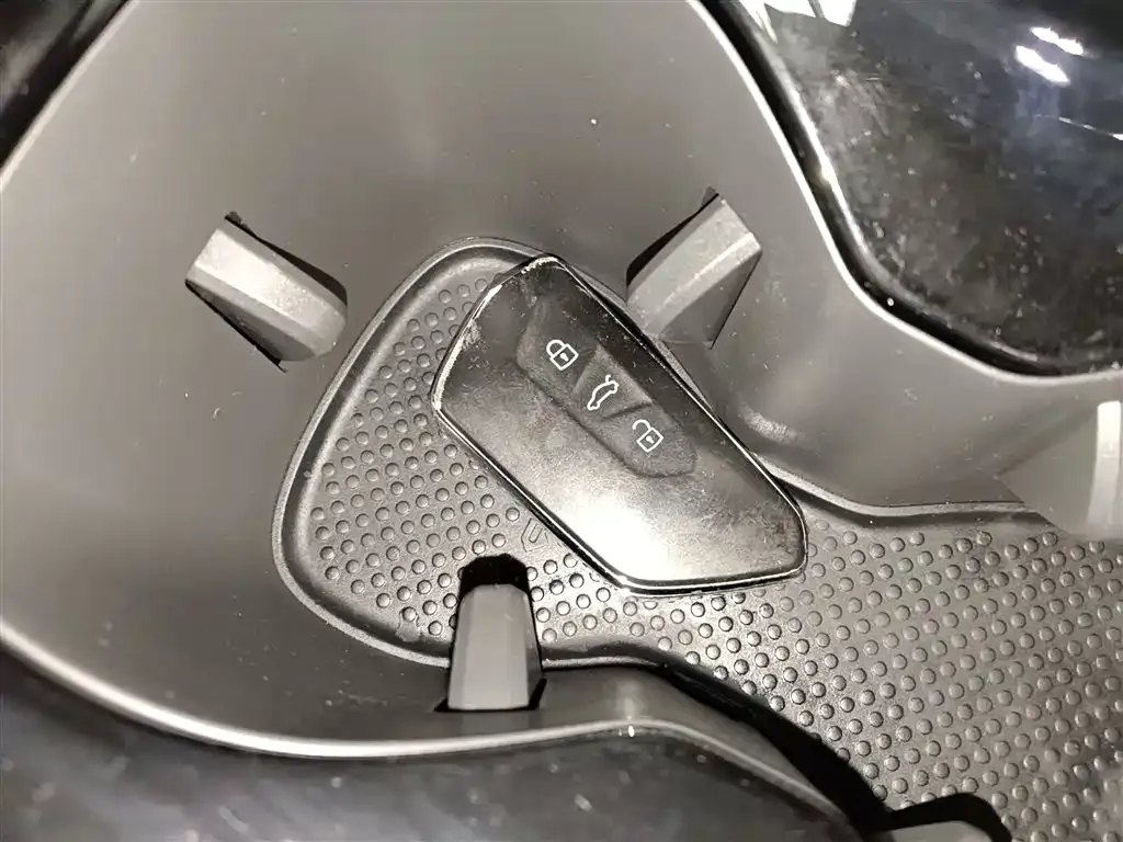 Volkswagen ID.3 2024 из CN, фото 2