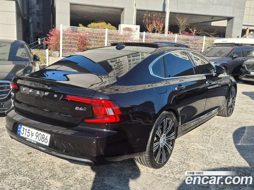 Volvo S90 2023 из KR, фото 10