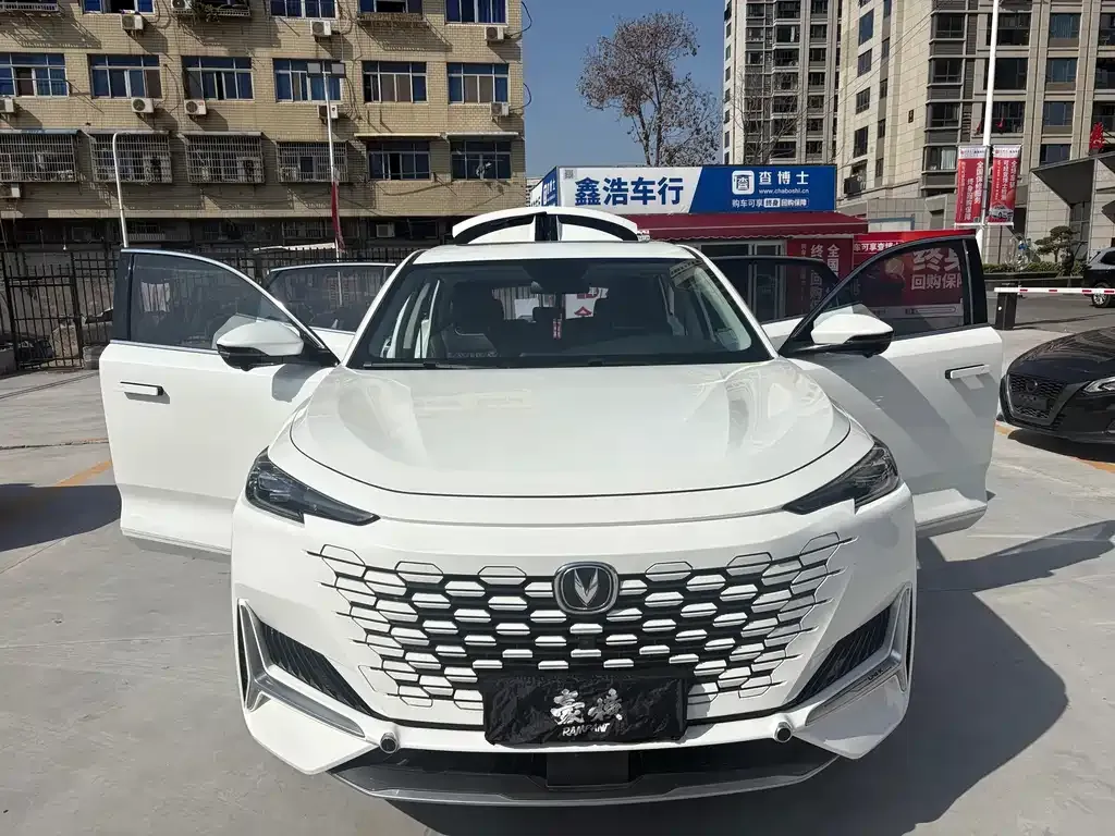 Changan UNI-K 2022 из CN, фото 4
