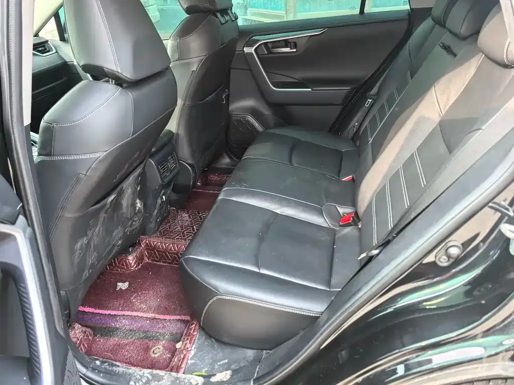 Toyota RAV4 2022 из CN, фото 6