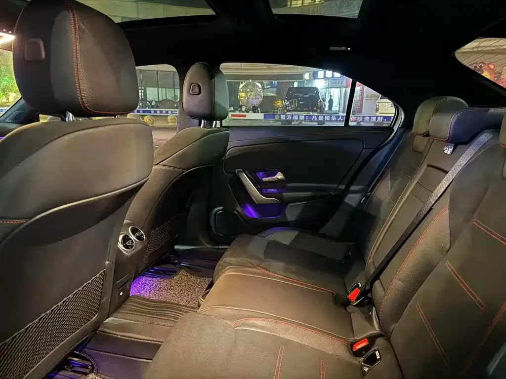 Mercedes-Benz A-Class 2023 из CN, фото 9