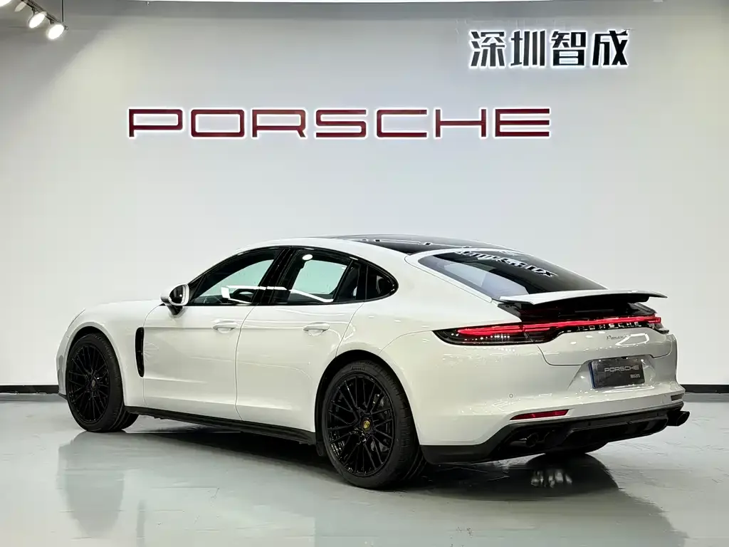 Porsche Panamera — фото 2