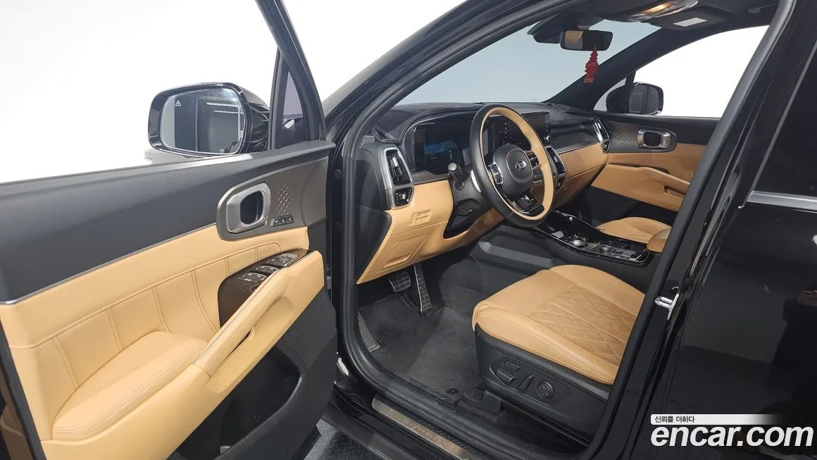 Kia Sorento — фото 10